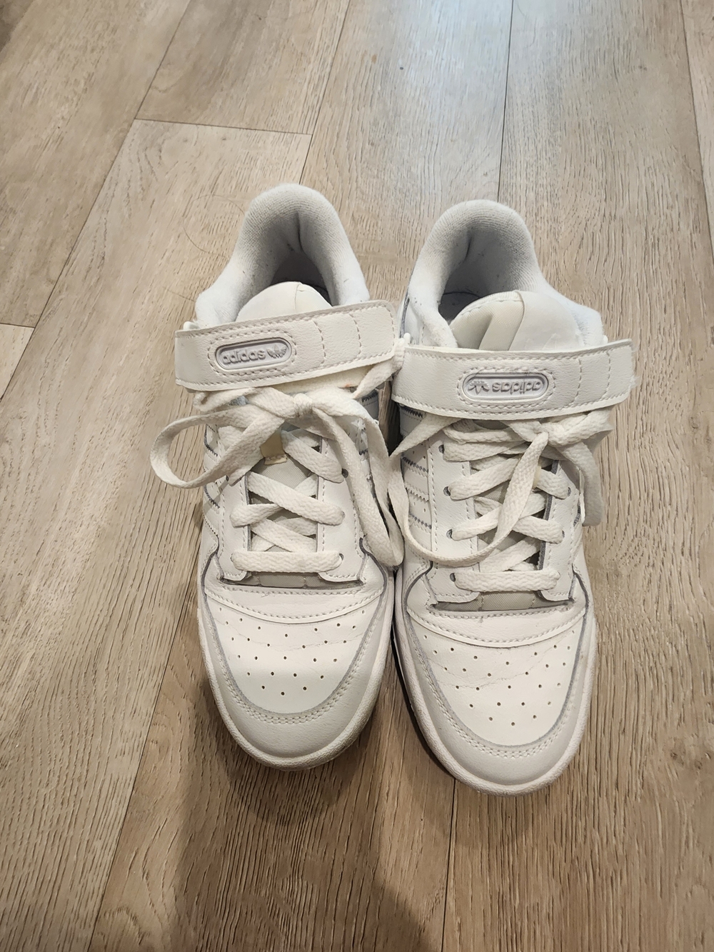 adidas White Low-Top Lo Forum